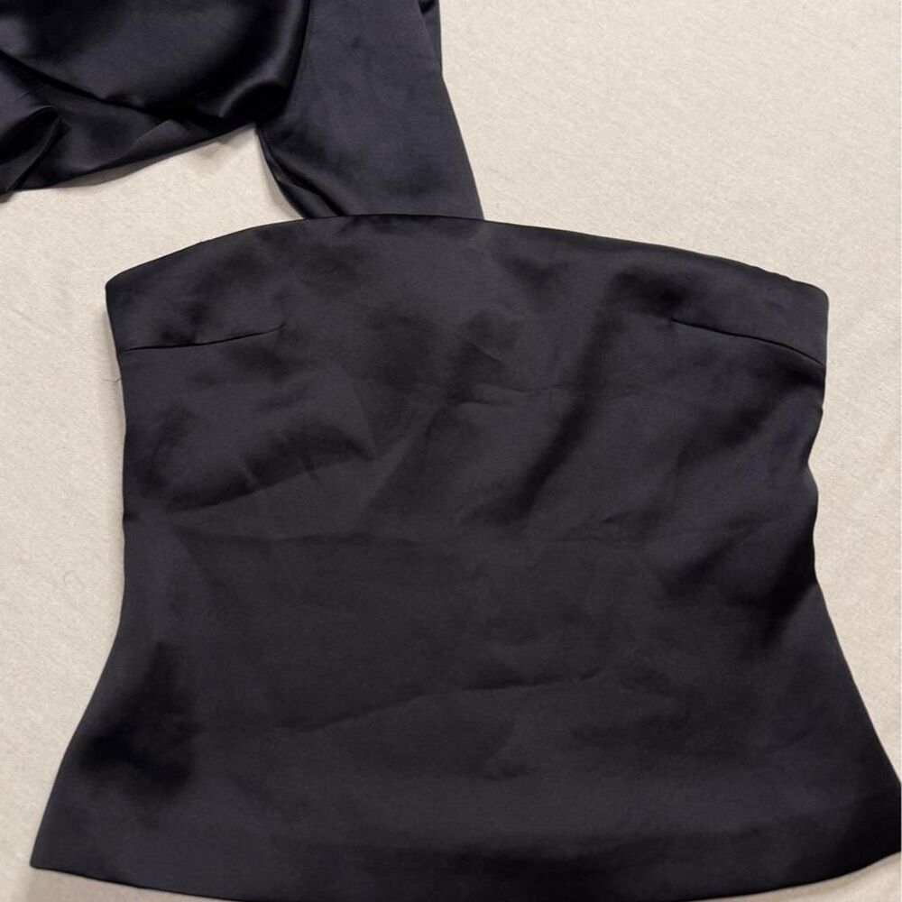 Zara Women's Black and Navy Blouse